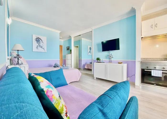 Ocean And Sky Studio Apartment